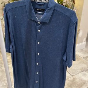 Almost new Bugatchi button down shirt